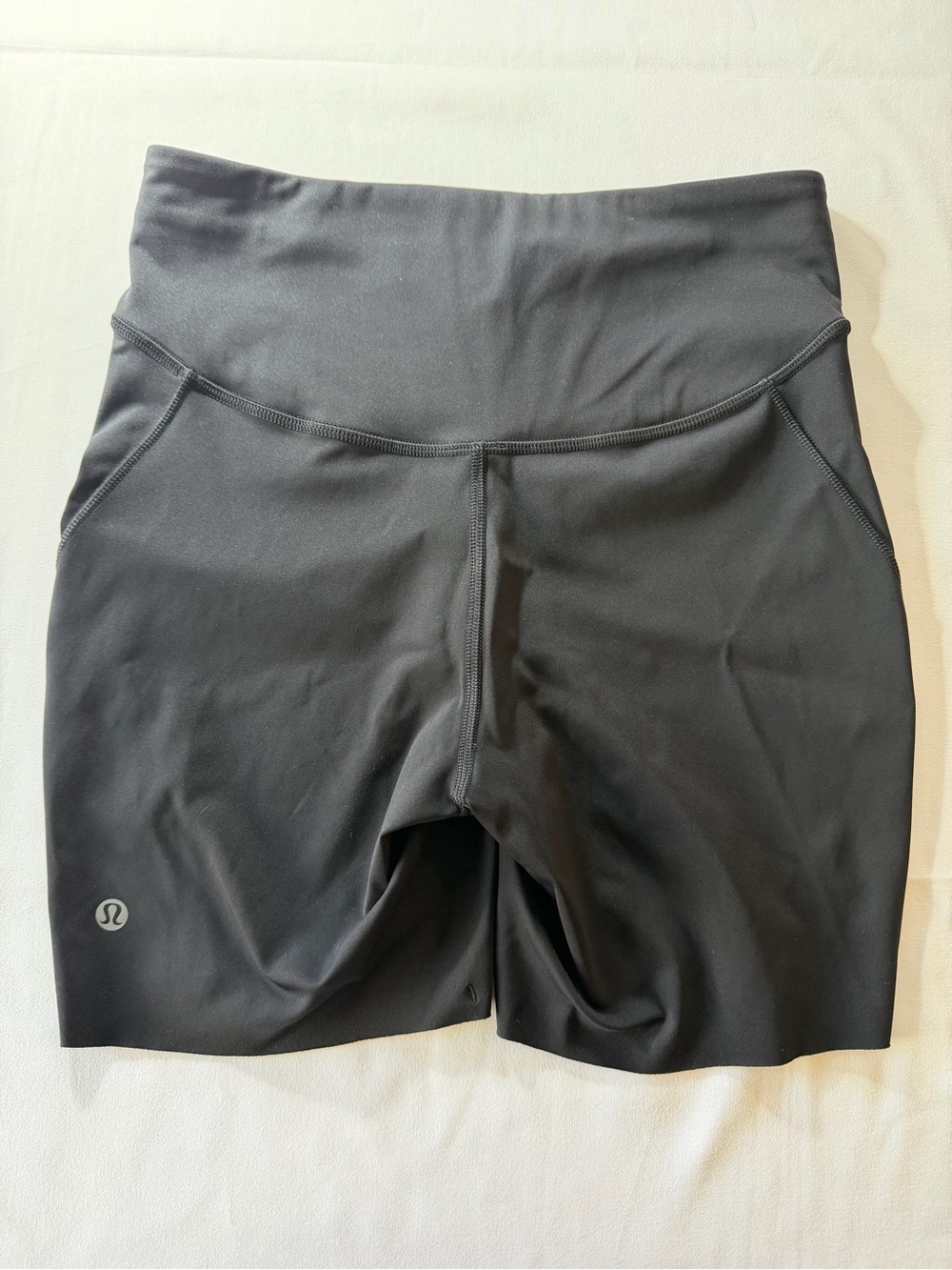 lululemon Black High Rise Lined Athletic Shorts Size 6